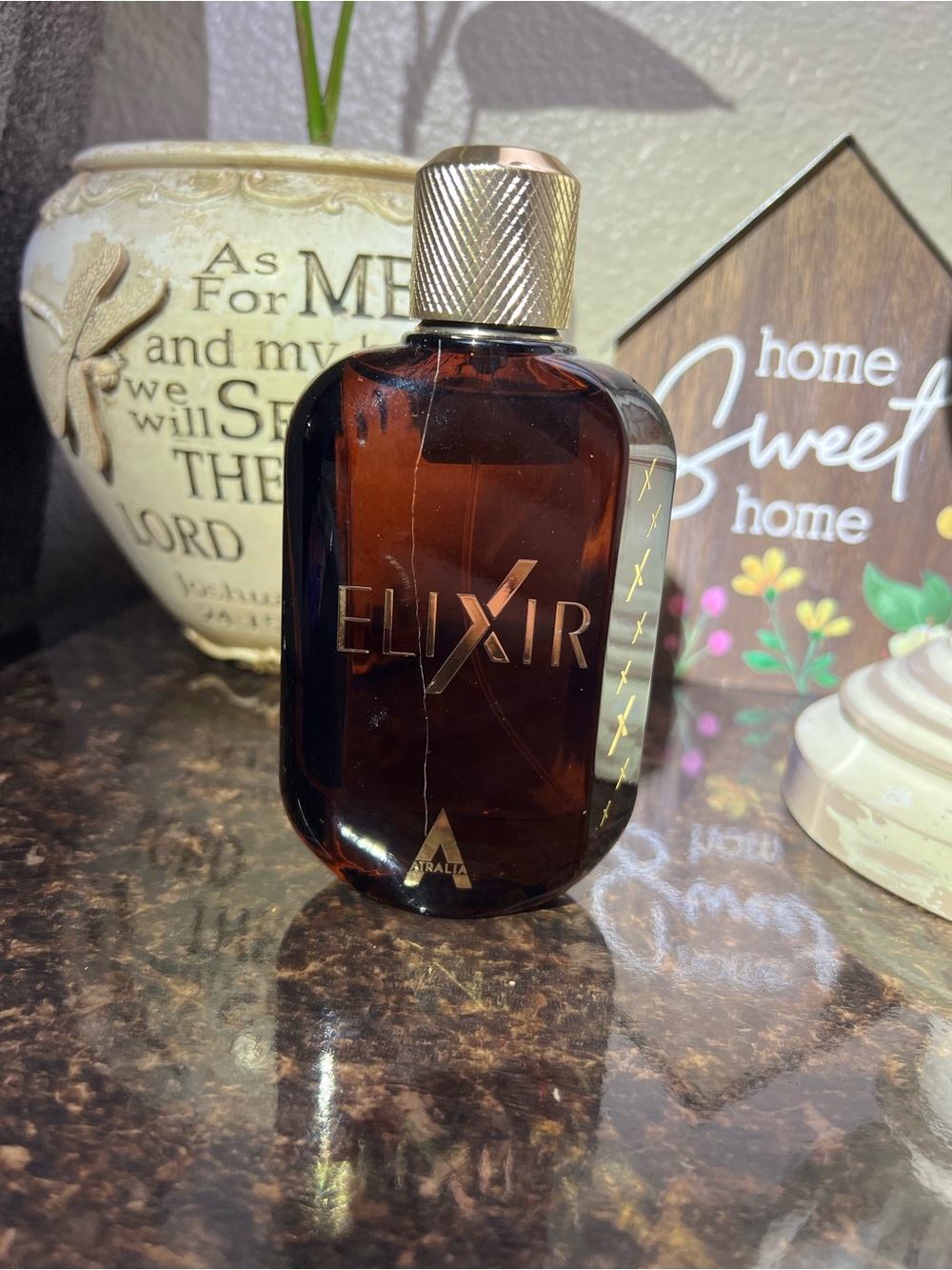 Atralia Elixir Eau de Parfum fragrance